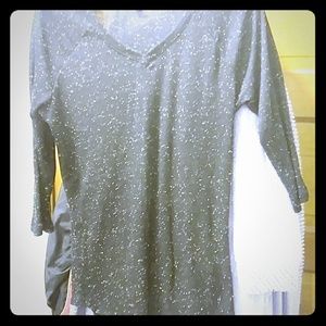 Burn out layering shirt